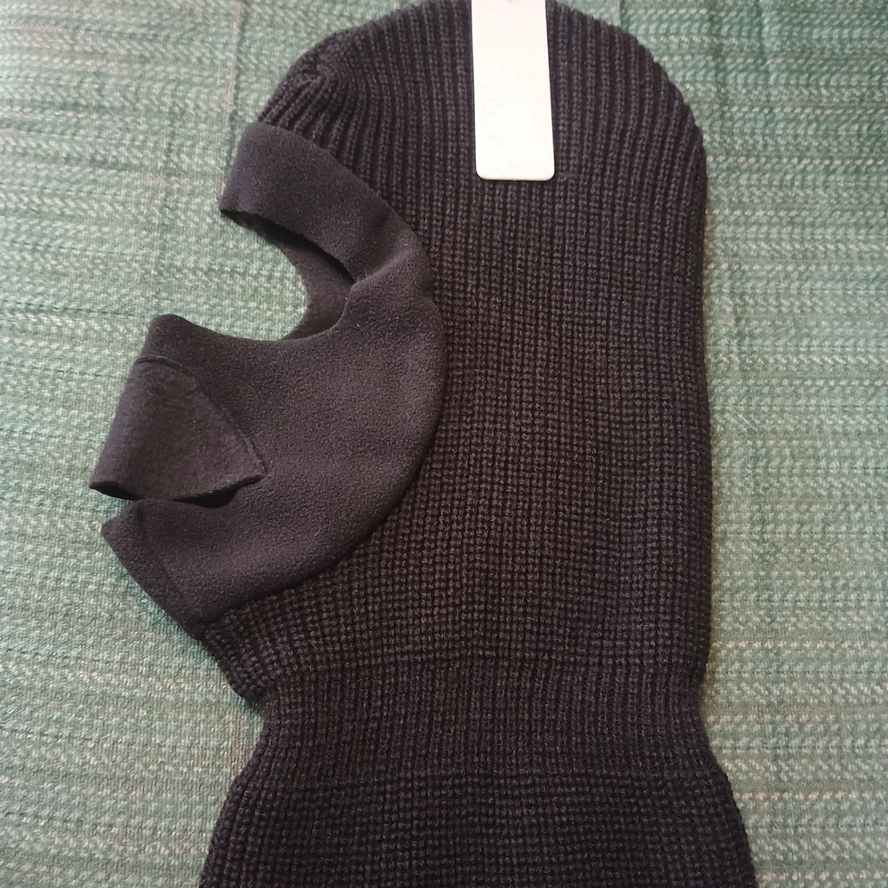 Igloo Black Knit Facemask Headwear